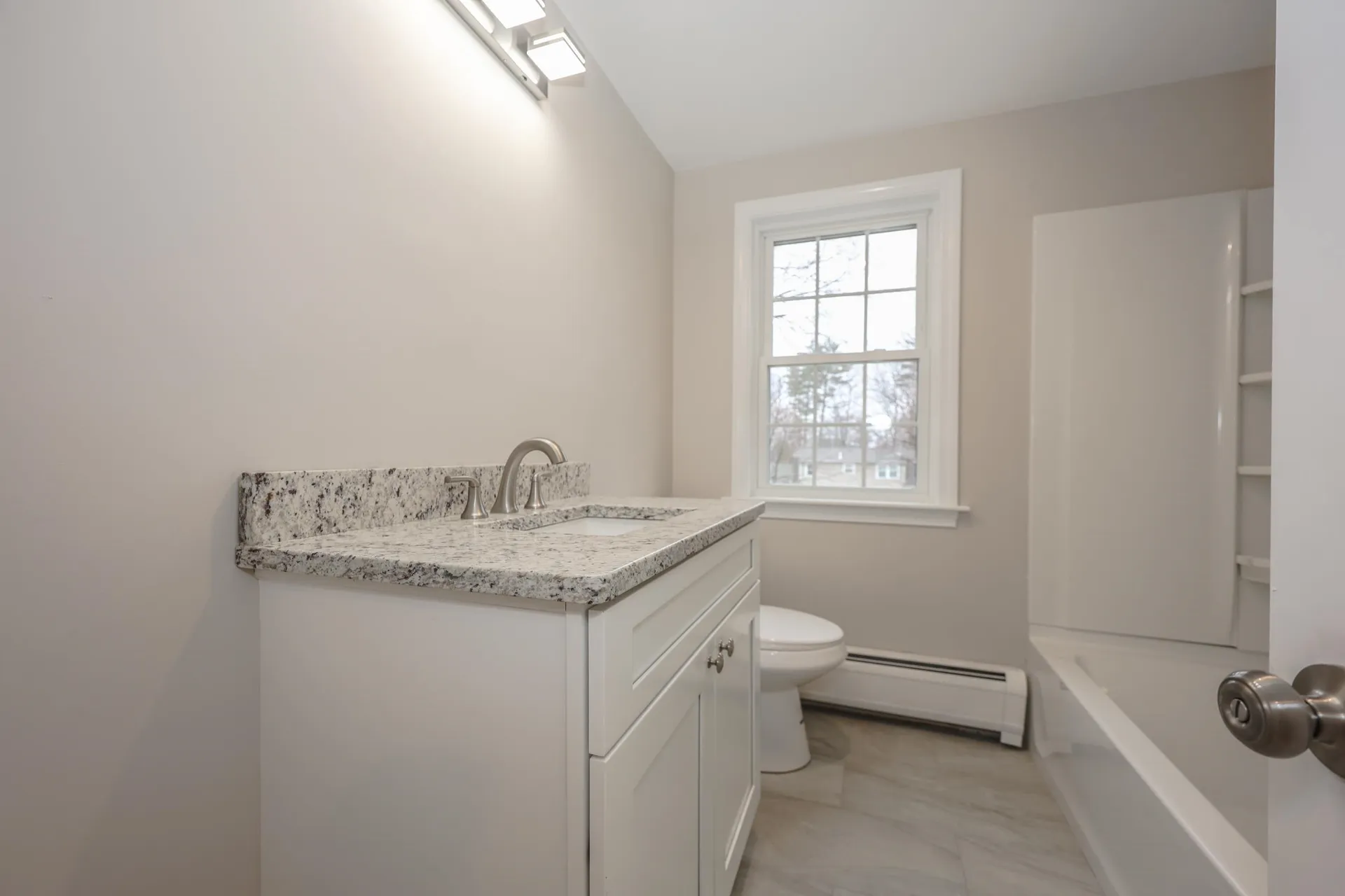 29 Nightingale Road Nashua NH 03062