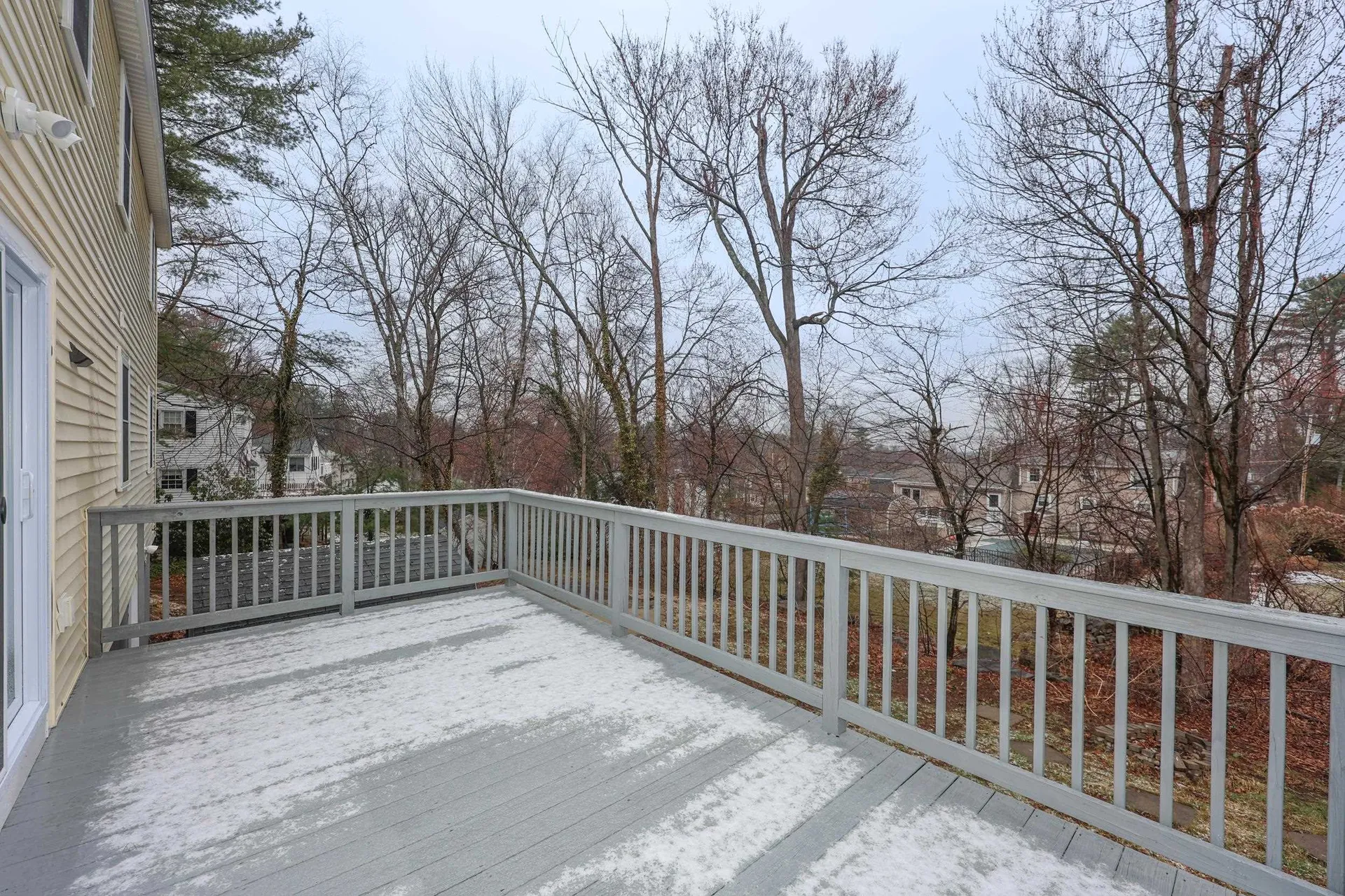 29 Nightingale Road Nashua NH 03062