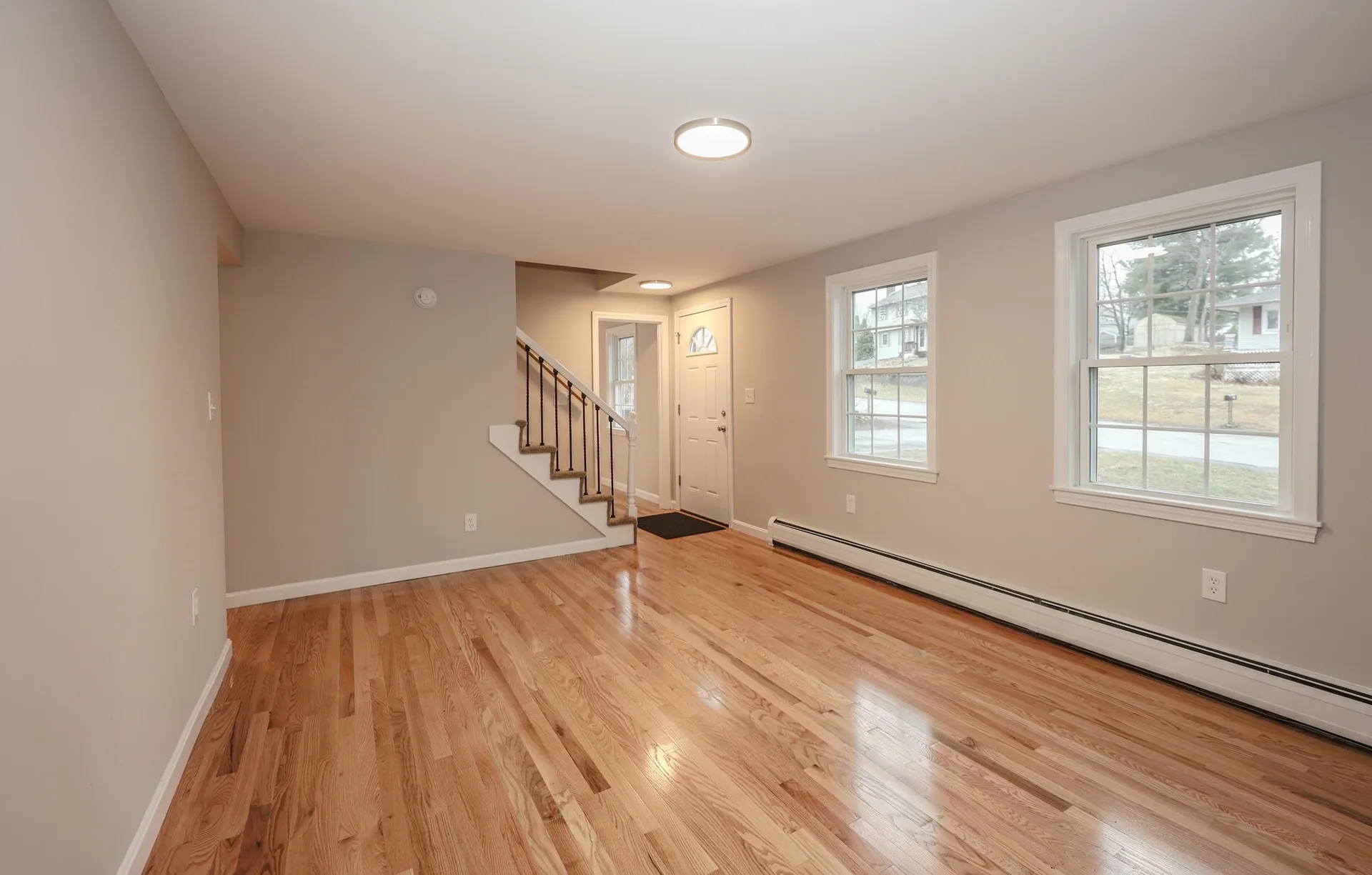 29 Nightingale Road Nashua NH 03062