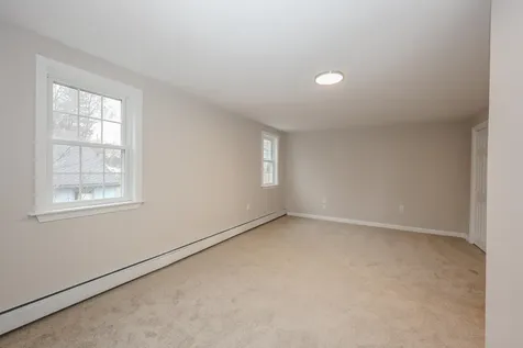 29 Nightingale Road Nashua NH 03062