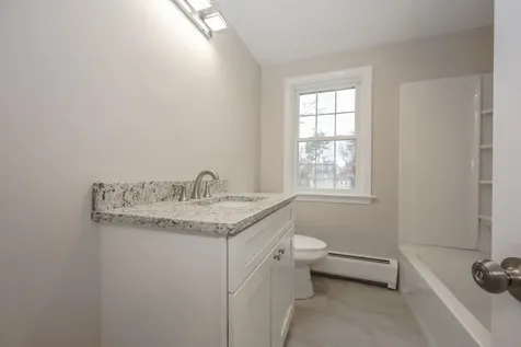 29 Nightingale Road Nashua NH 03062
