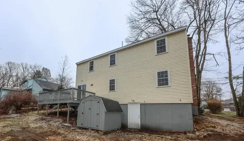 29 Nightingale Road Nashua NH 03062