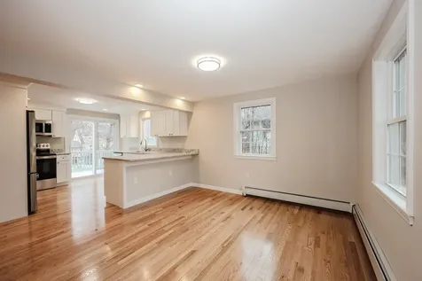 29 Nightingale Road Nashua NH 03062