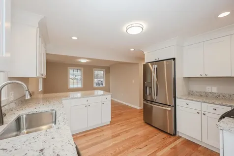 29 Nightingale Road Nashua NH 03062