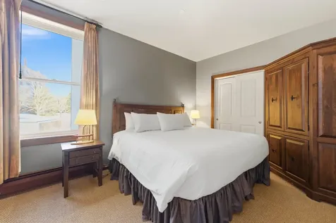 43 Middle Ridge Road Stratton VT 05155