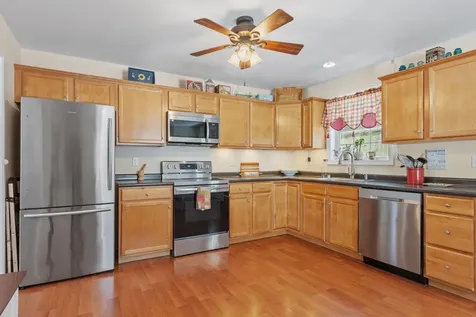 71 Windsor Way Barnstead NH 03225
