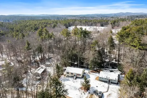 71 Windsor Way Barnstead NH 03225
