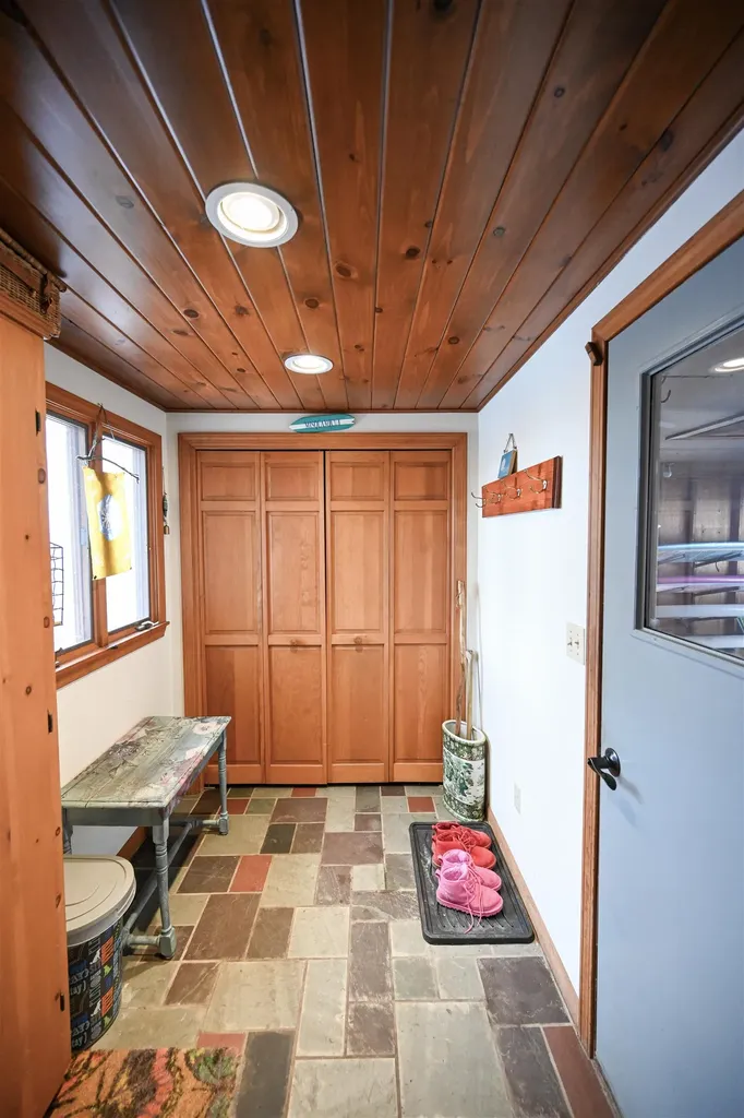 103 Silver Circle Barre Town VT 05641
