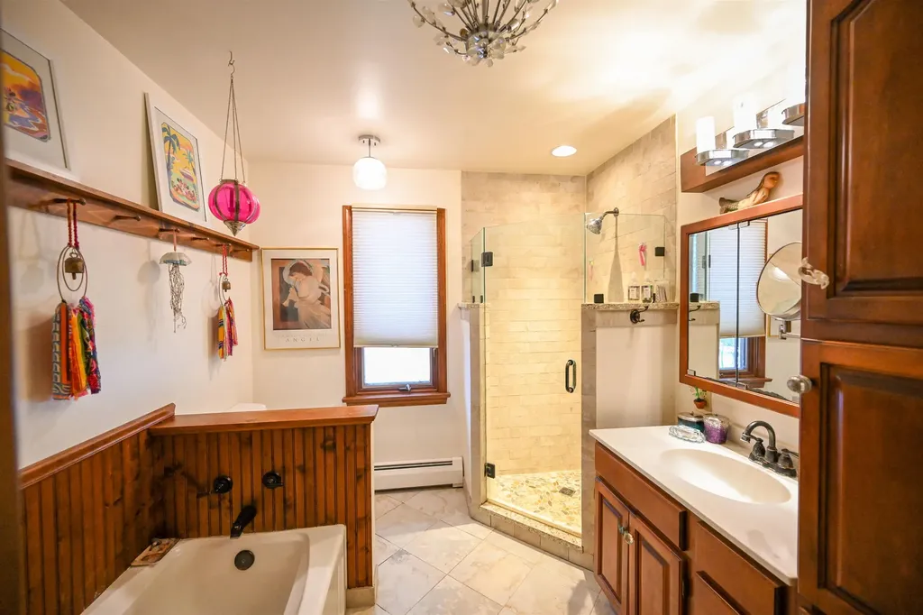 103 Silver Circle Barre Town VT 05641