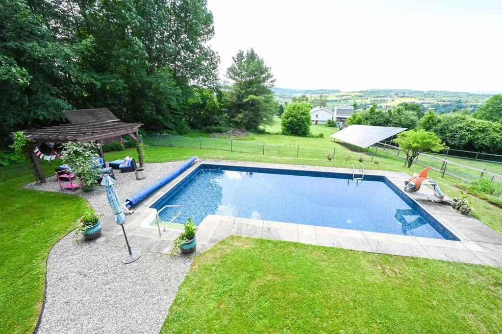 103 Silver Circle Barre Town VT 05641