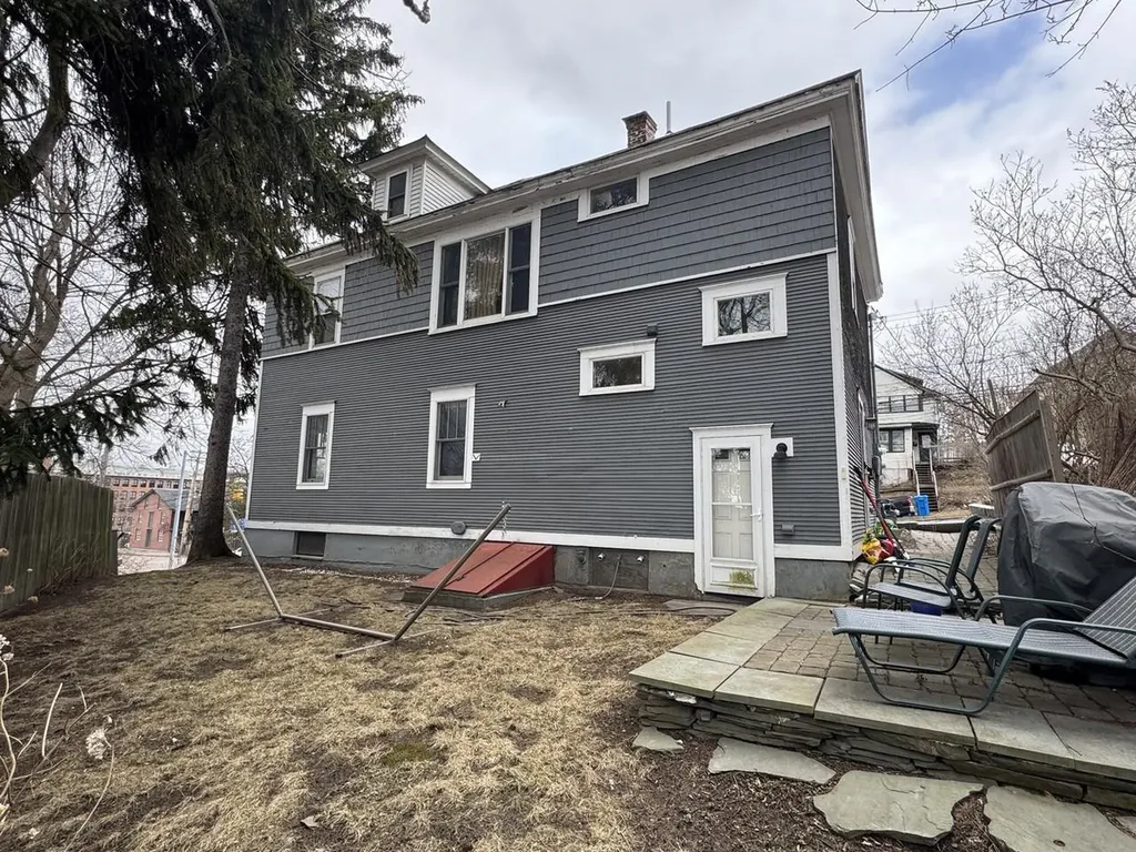 460-462 Colchester Avenue Burlington VT 05401