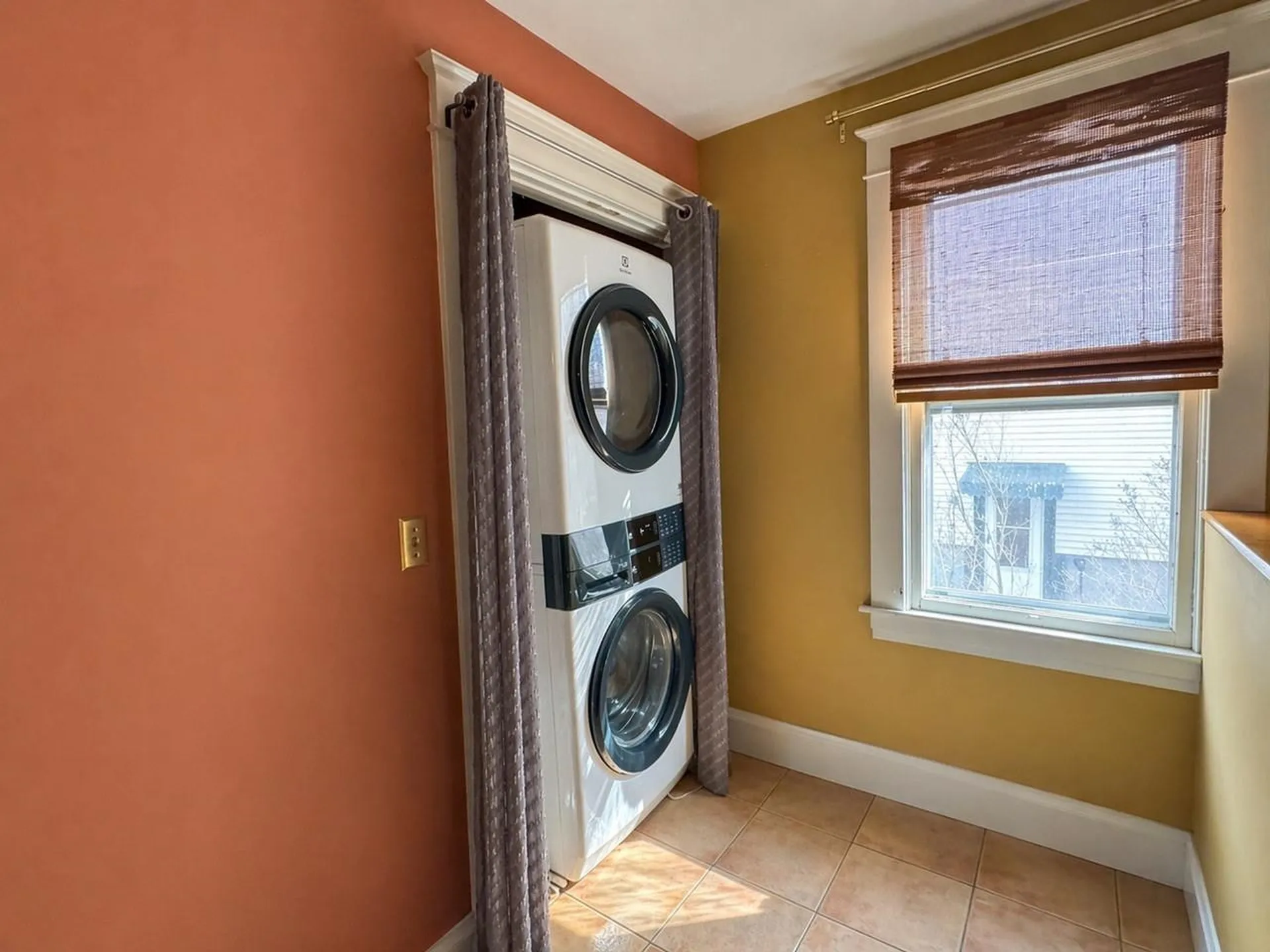 460-462 Colchester Avenue Burlington VT 05401
