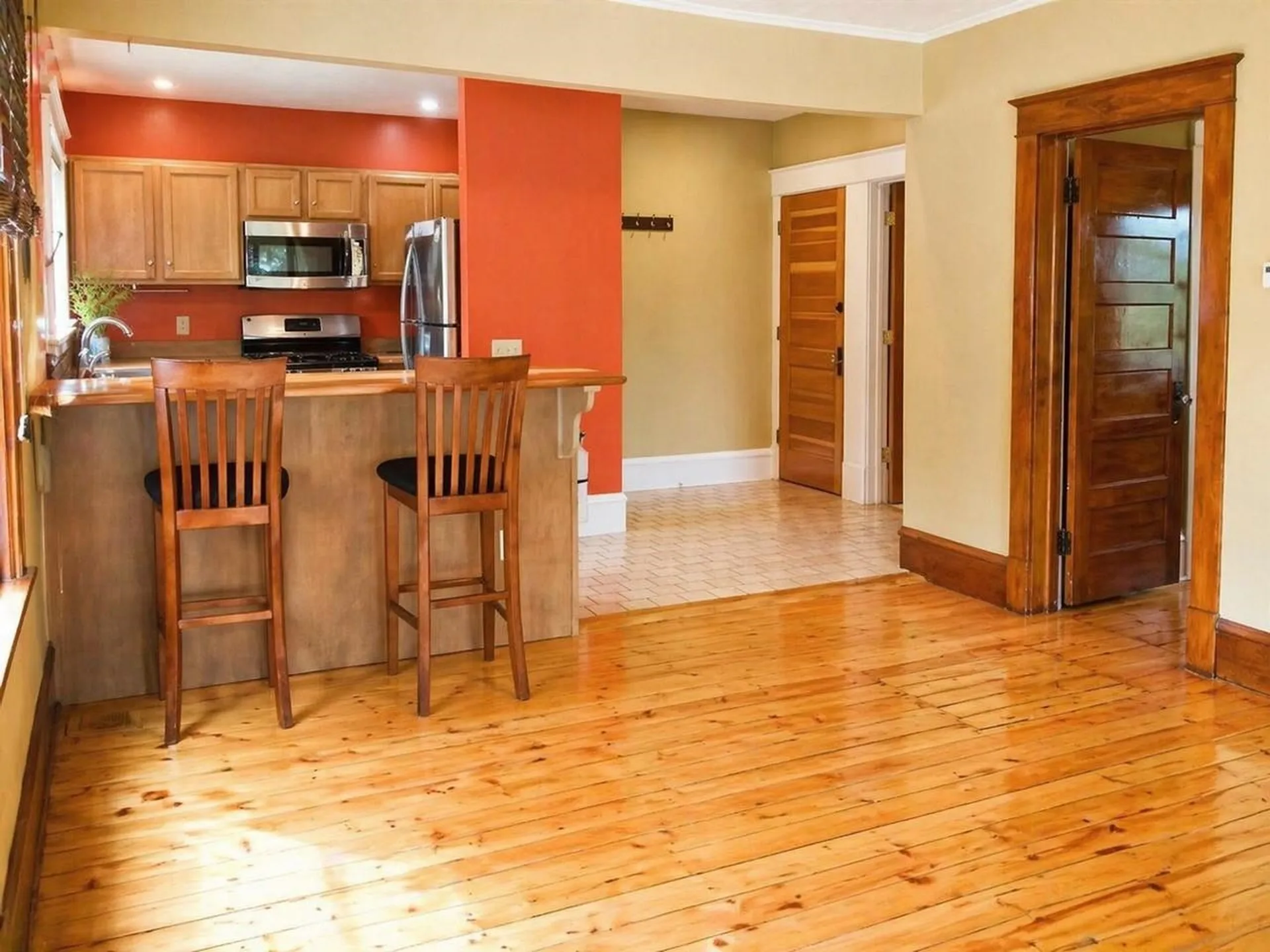 460-462 Colchester Avenue Burlington VT 05401