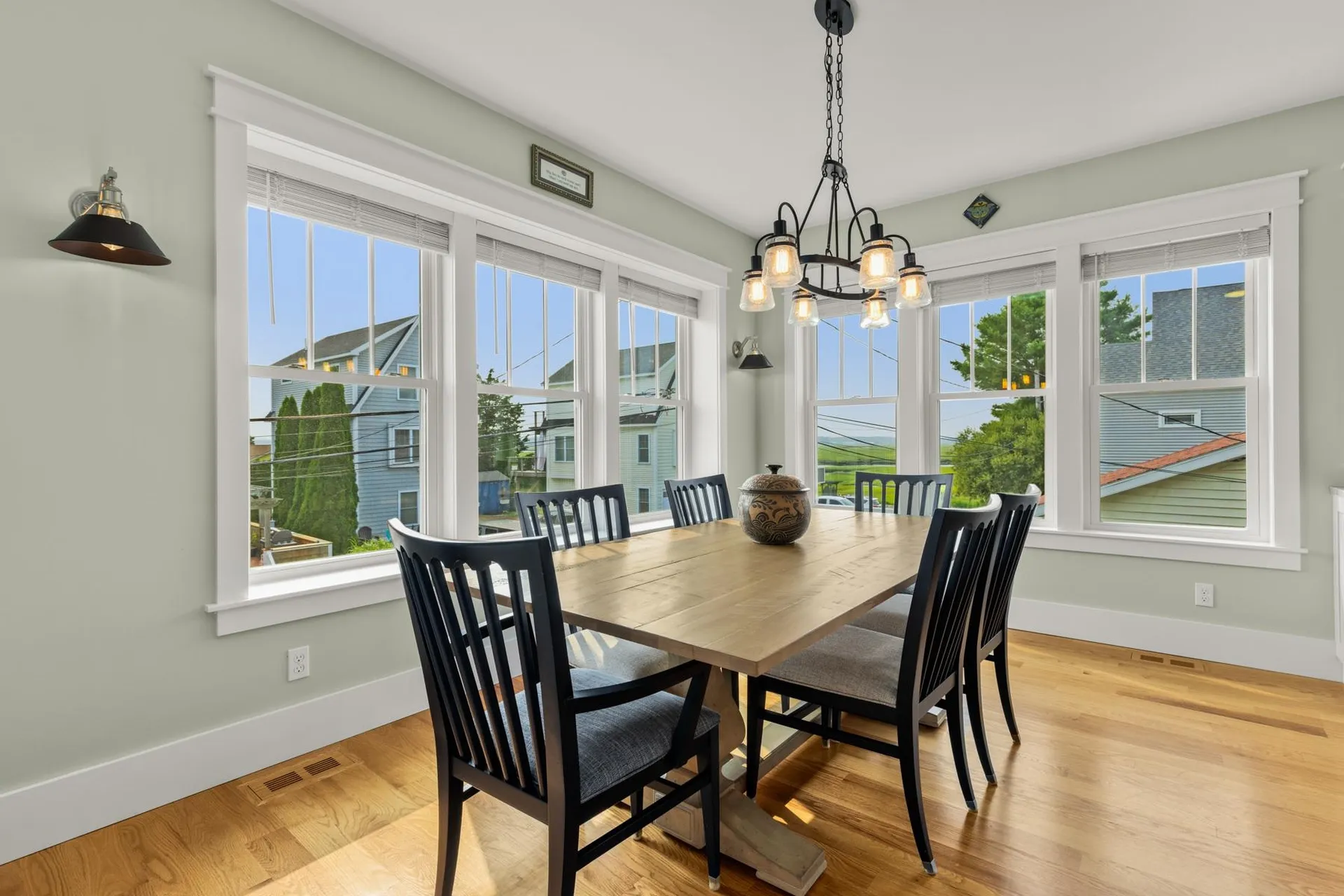 6 Cora Avenue Hampton NH 03842