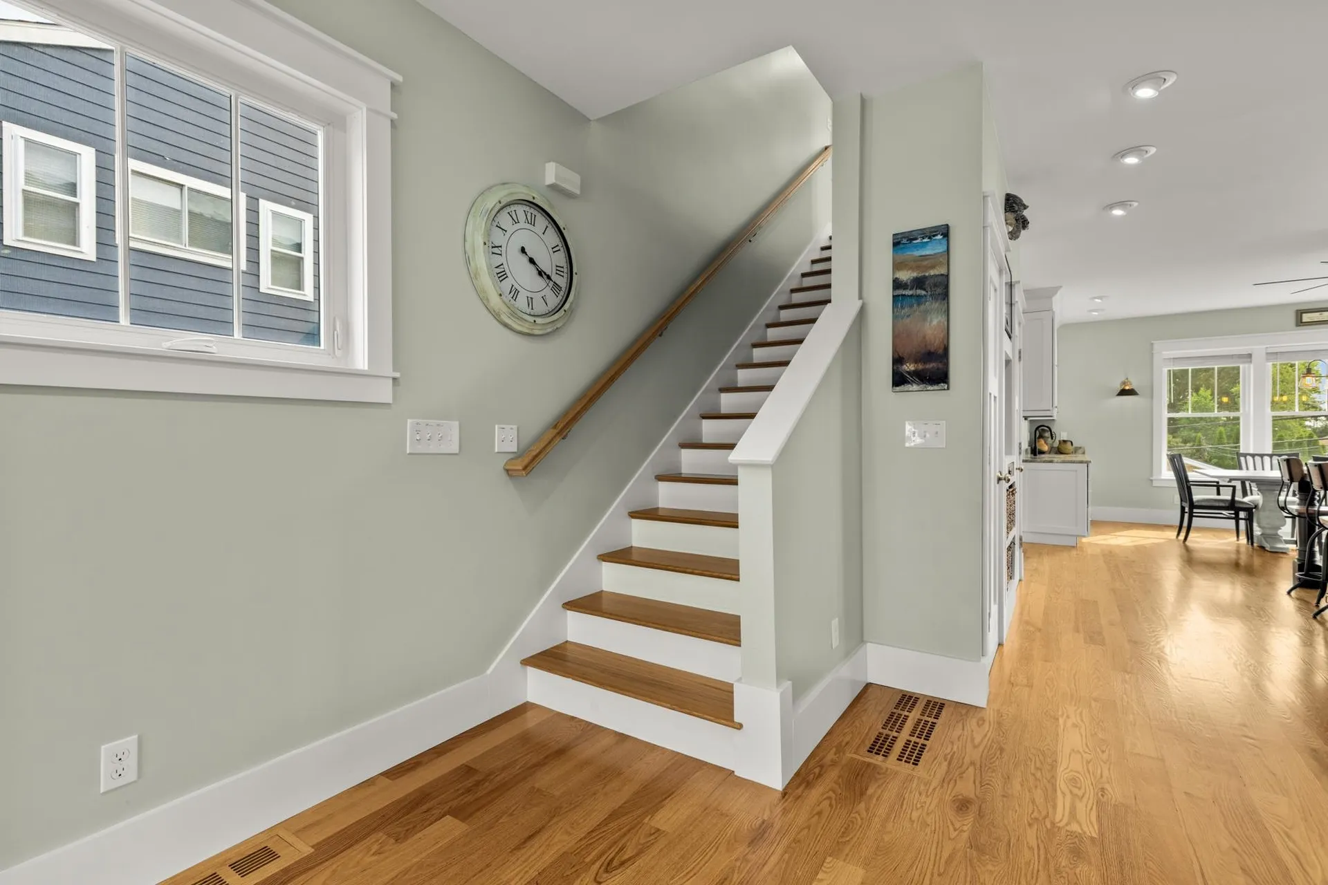 6 Cora Avenue Hampton NH 03842
