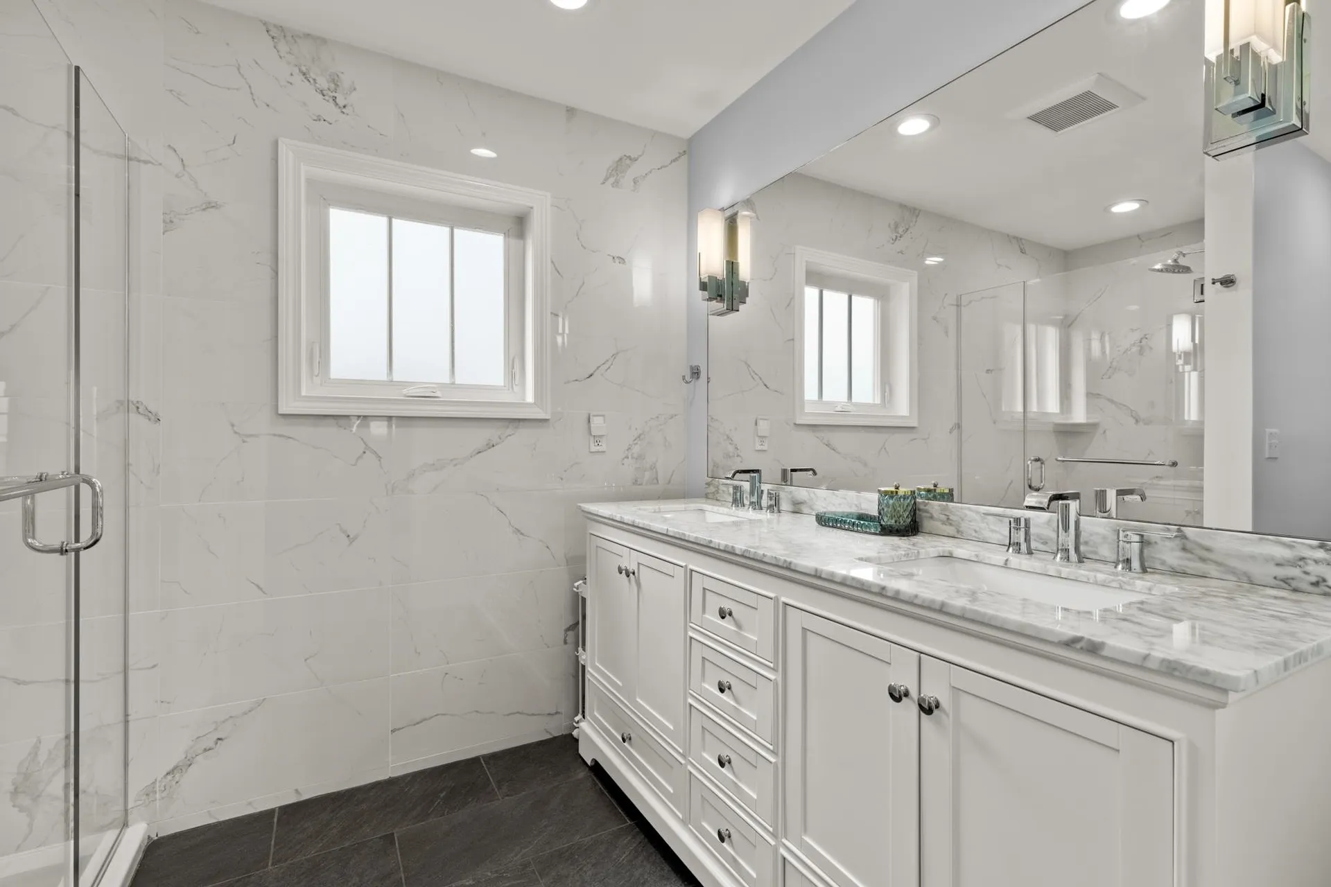 6 Cora Avenue Hampton NH 03842