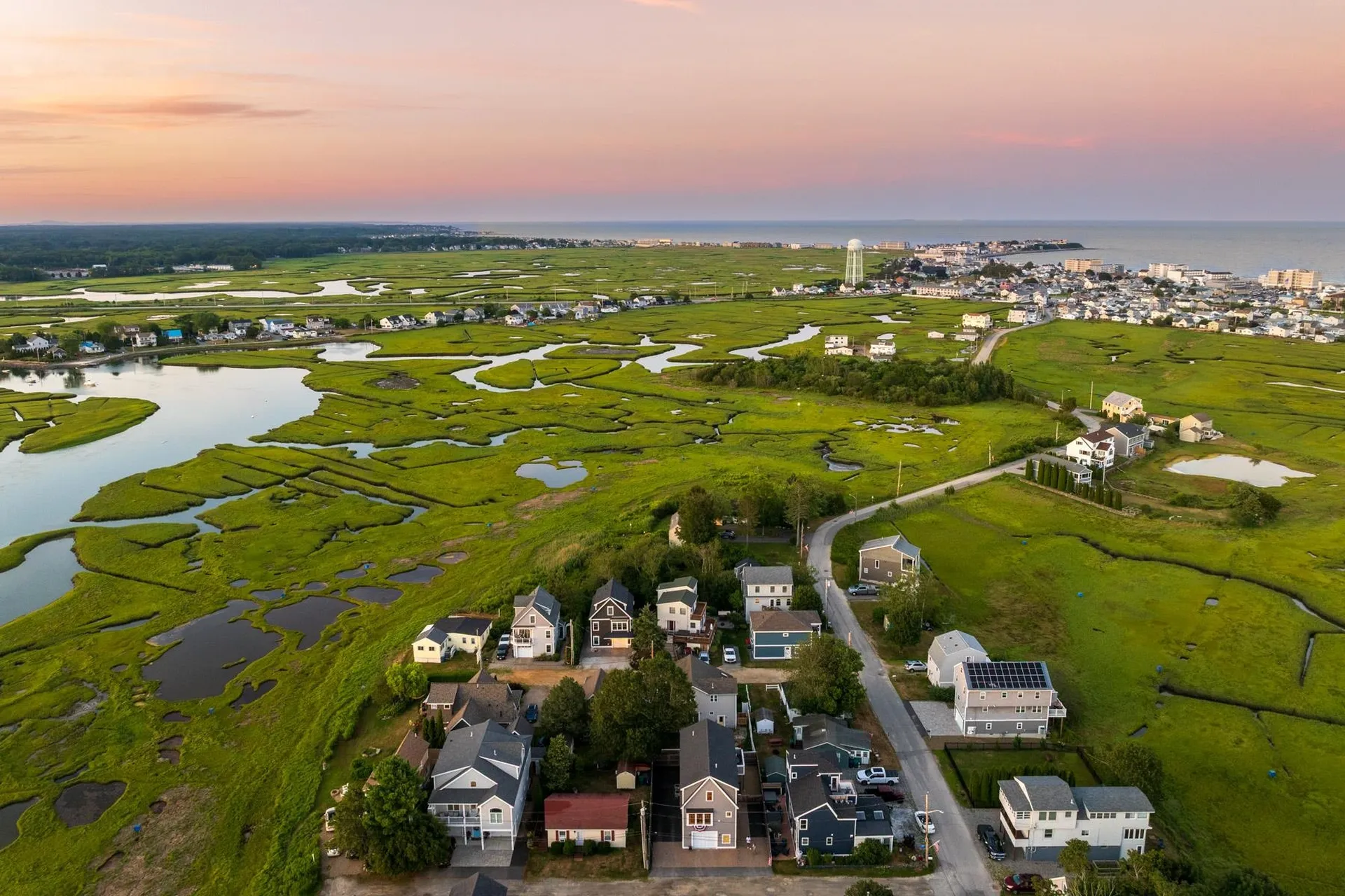 6 Cora Avenue Hampton NH 03842