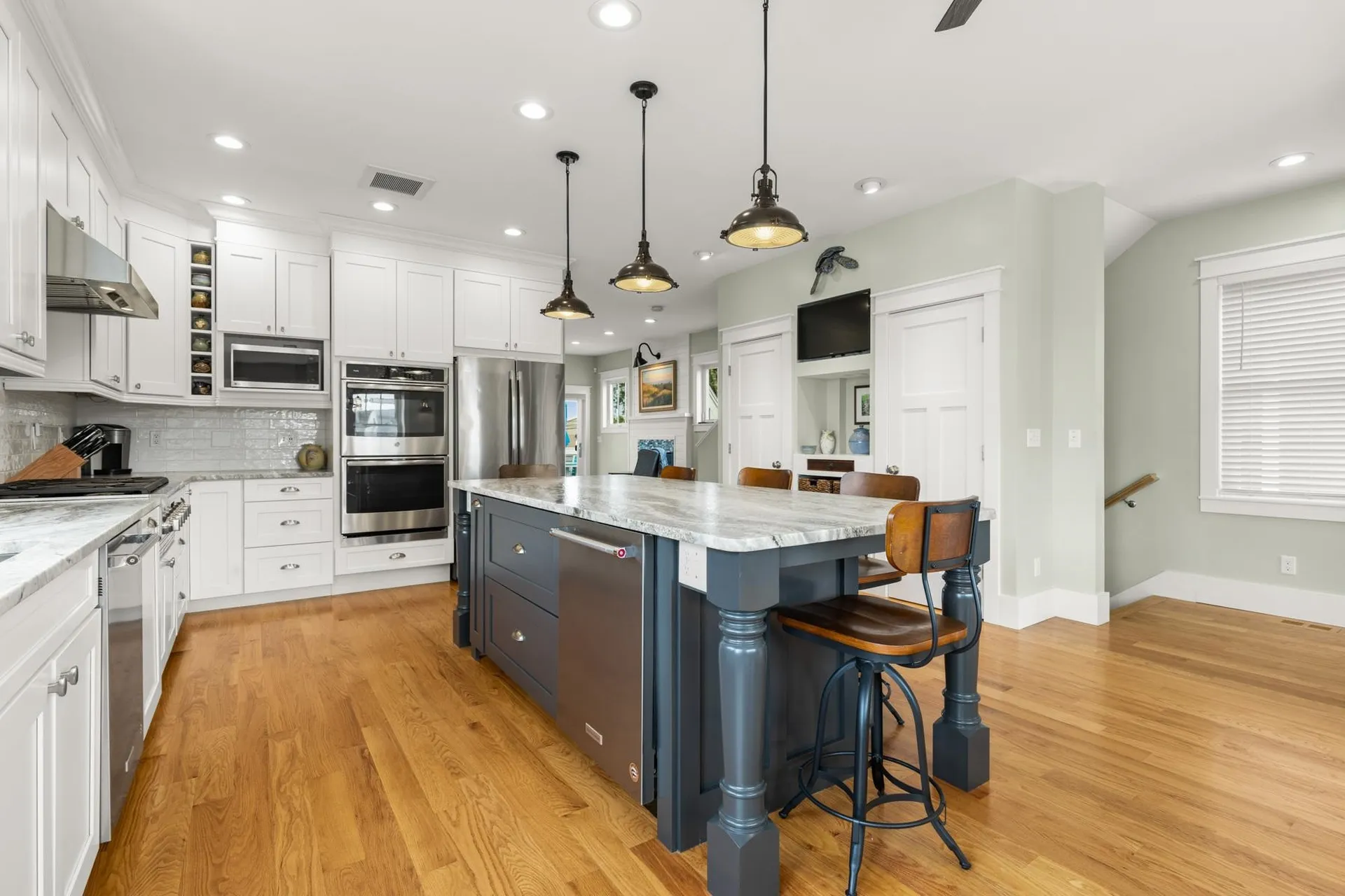 6 Cora Avenue Hampton NH 03842