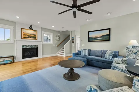 6 Cora Avenue Hampton NH 03842