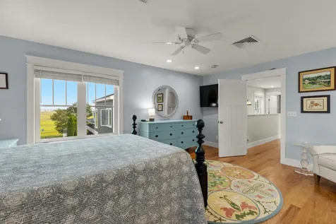 6 Cora Avenue Hampton NH 03842
