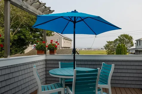 6 Cora Avenue Hampton NH 03842