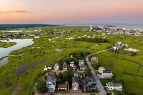 6 Cora Avenue Hampton NH 03842