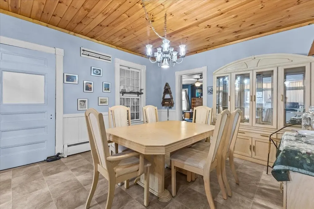 1499 Shellhouse Mountain Road Ferrisburgh VT 05456