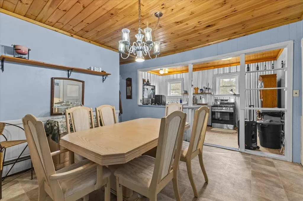 1499 Shellhouse Mountain Road Ferrisburgh VT 05456