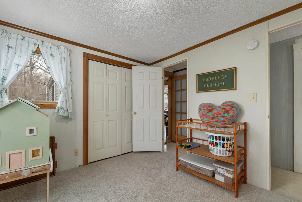 9 Hemlock Drive Wolfeboro NH 03894