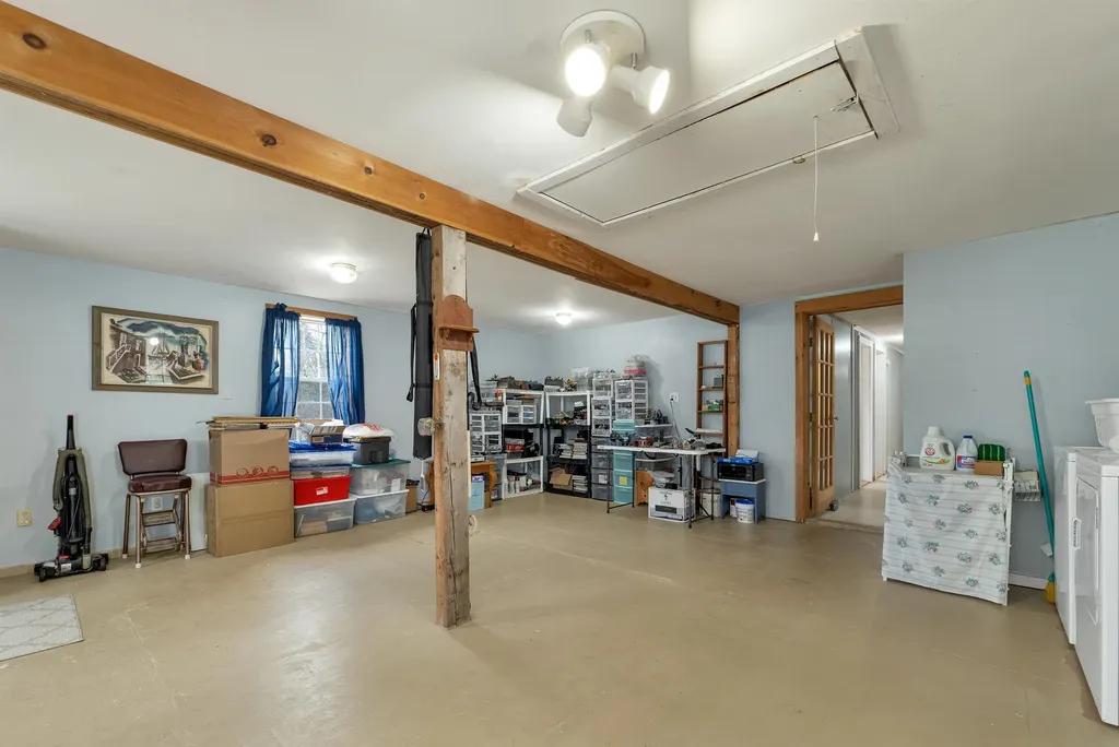 9 Hemlock Drive Wolfeboro NH 03894