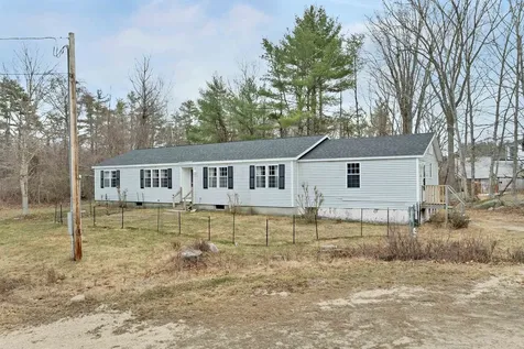 9 Hemlock Drive Wolfeboro NH 03894