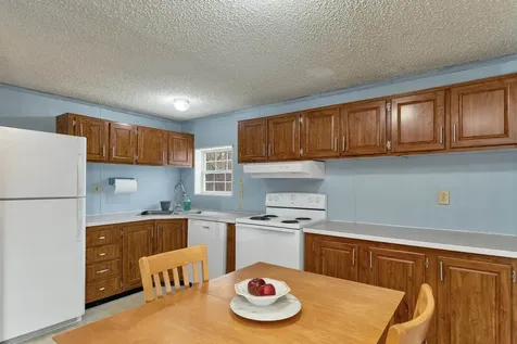 9 Hemlock Drive Wolfeboro NH 03894