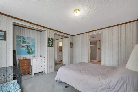 9 Hemlock Drive Wolfeboro NH 03894