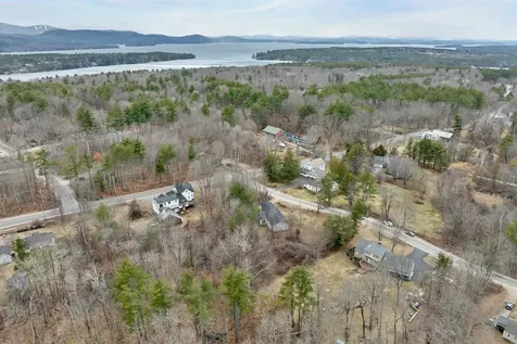 9 Hemlock Drive Wolfeboro NH 03894