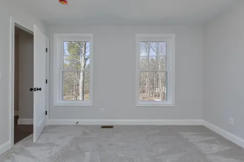 38 Lane Road Candia NH 03034