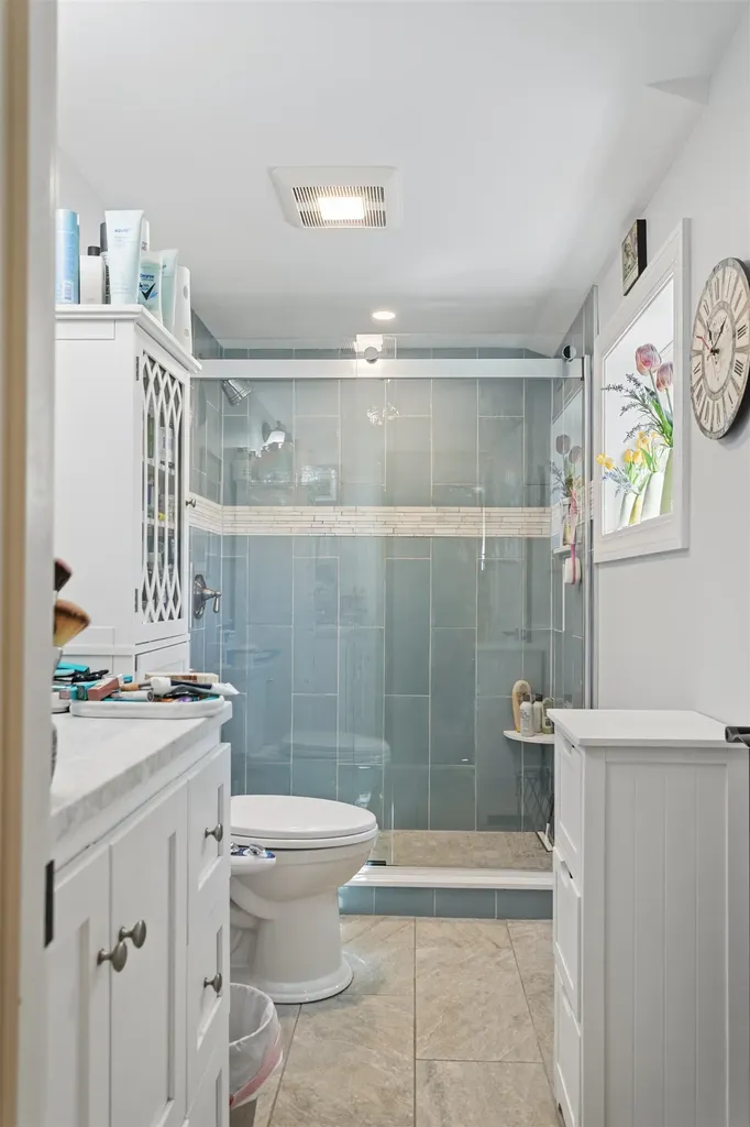 523 Winnacunnet Road Hampton NH 03842