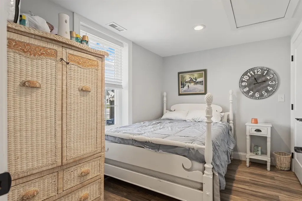 523 Winnacunnet Road Hampton NH 03842