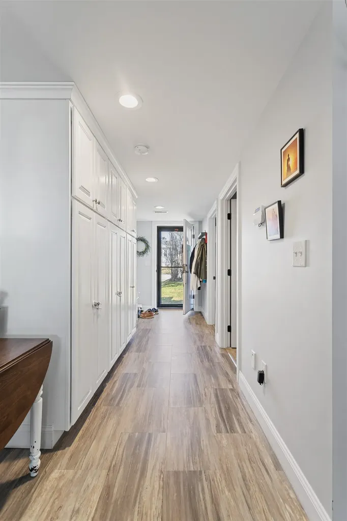 523 Winnacunnet Road Hampton NH 03842