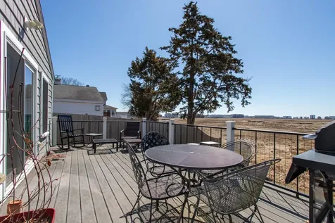 523 Winnacunnet Road Hampton NH 03842