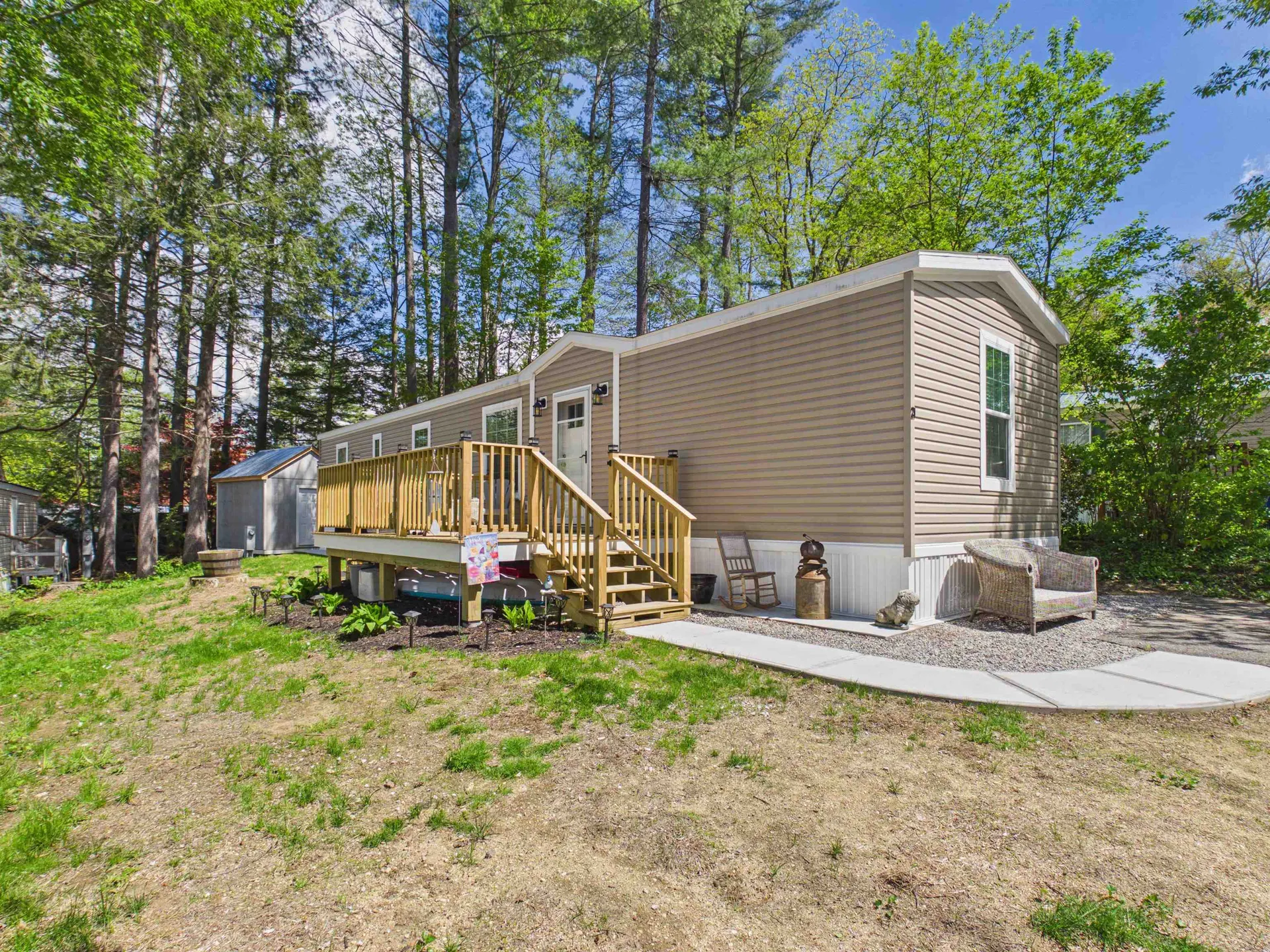 Keene NH, 21 Blue Jay Court
