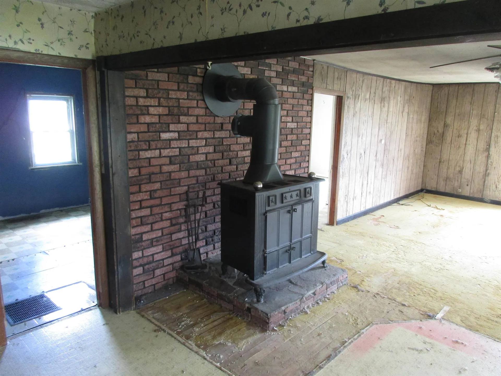 159 Vt Route 105 Sheldon VT 05483
