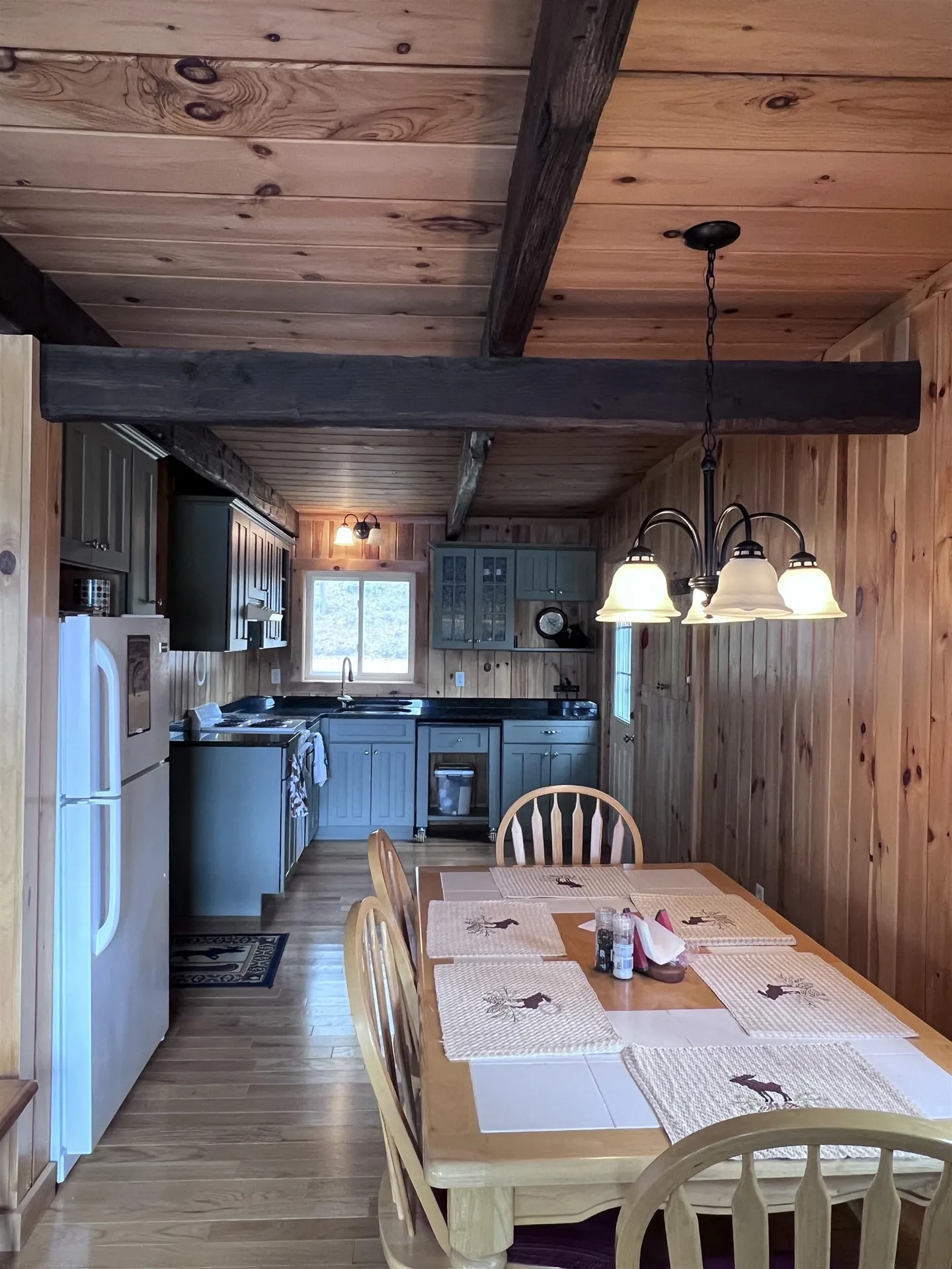 27 Hummingbird Lane Hillsborough NH 03244