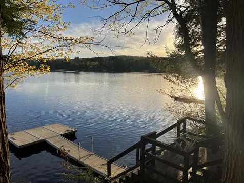 27 Hummingbird Lane Hillsborough NH 03244