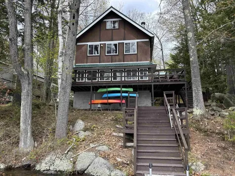 27 Hummingbird Lane Hillsborough NH 03244
