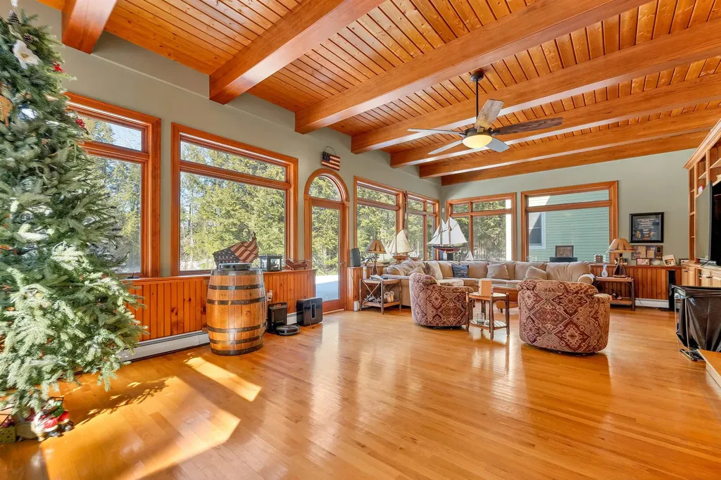 48 Maple Manor Road Conway NH 03813