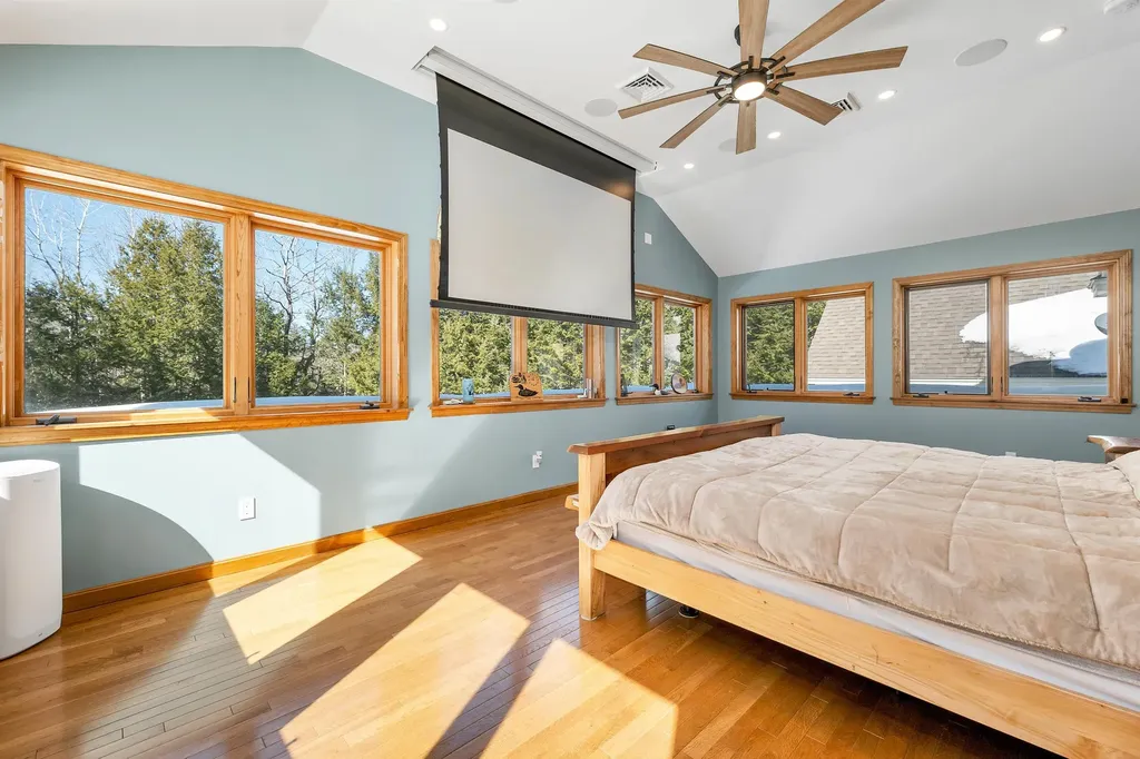 48 Maple Manor Road Conway NH 03813