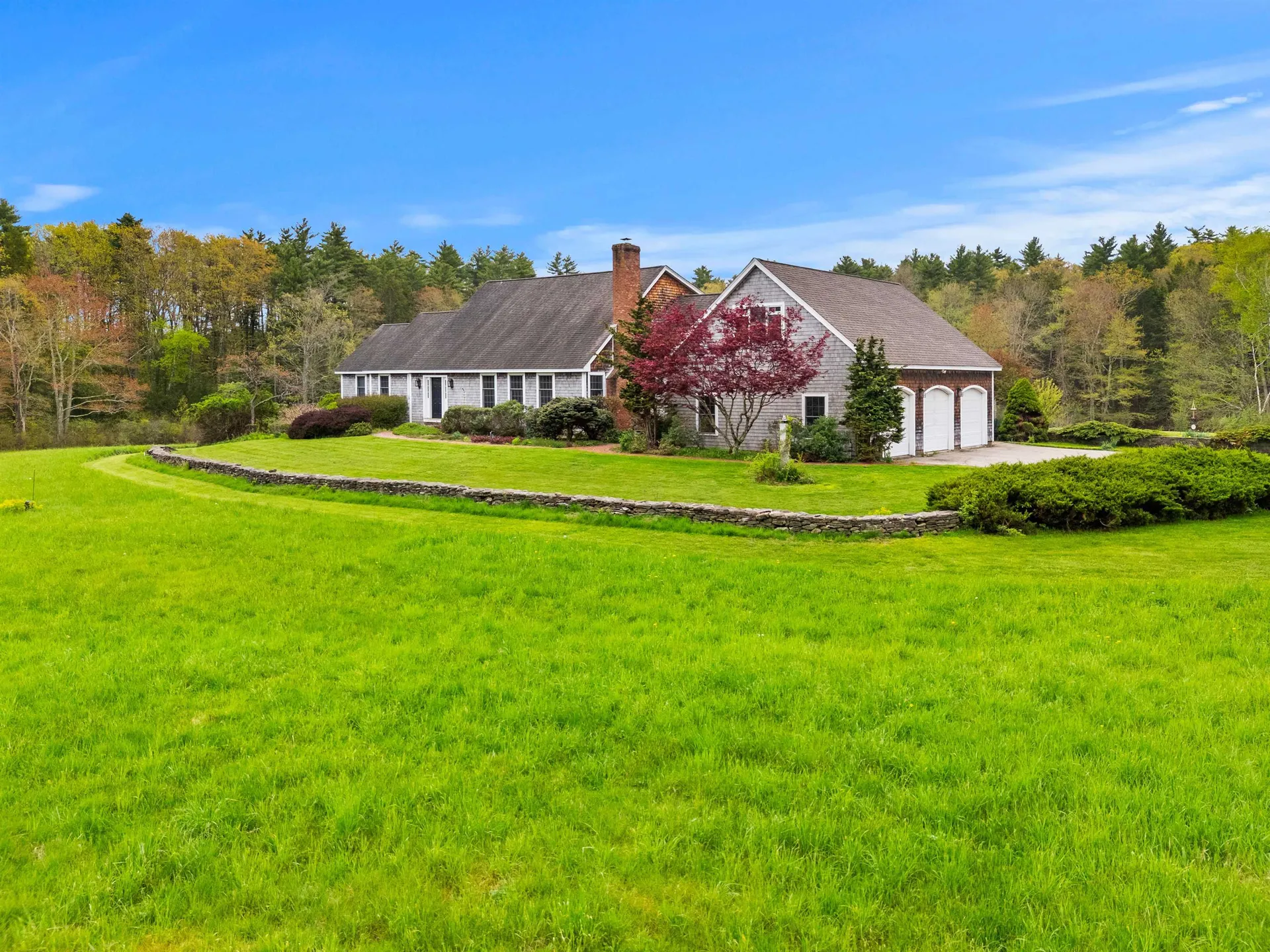 295 Wadleigh Falls Road Newmarket NH 03857
