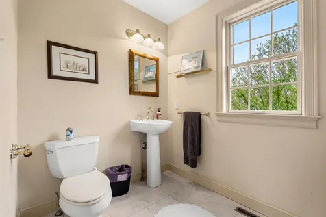295 Wadleigh Falls Road Newmarket NH 03857