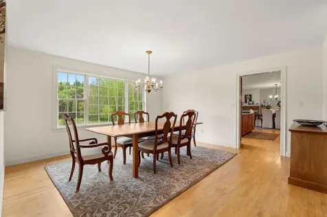 295 Wadleigh Falls Road Newmarket NH 03857
