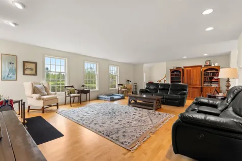 295 Wadleigh Falls Road Newmarket NH 03857